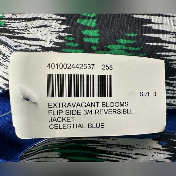 Chicos Silk Jacket Reversible Floral Blue Size 0 (Small) NWT 3/4 Sleeves - Picture 6 of 6